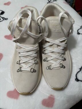 Sorel Women's Cream Suede Lace-Up Hiker Sneakers with Pink trim